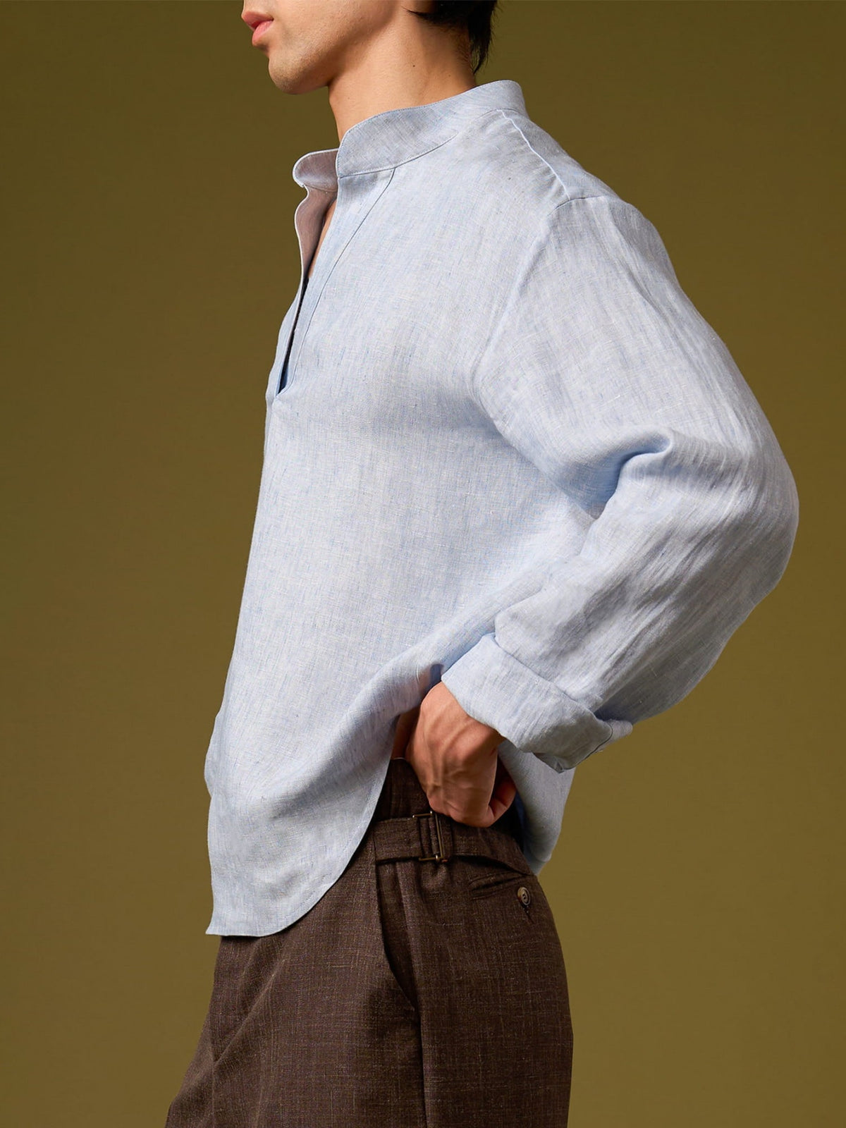 LINEN V-NECK SHIRT