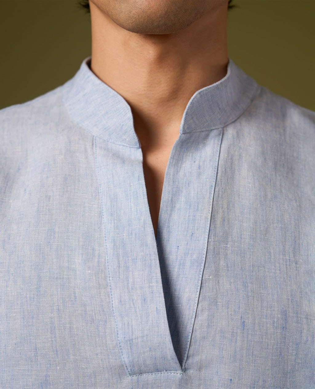 LINEN V-NECK SHIRT