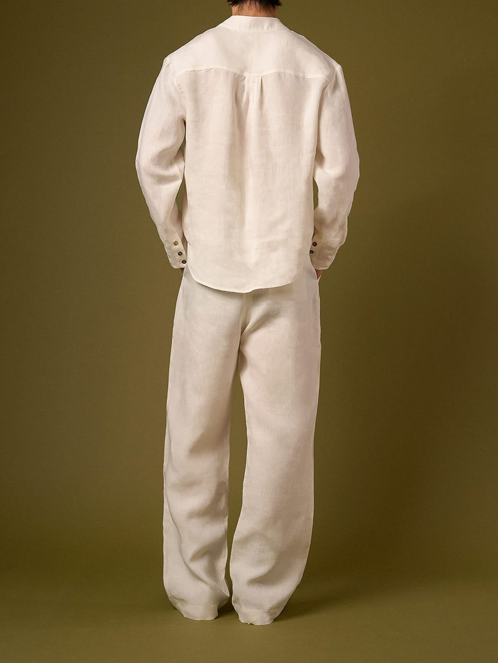 LINEN V-NECK SHIRT
