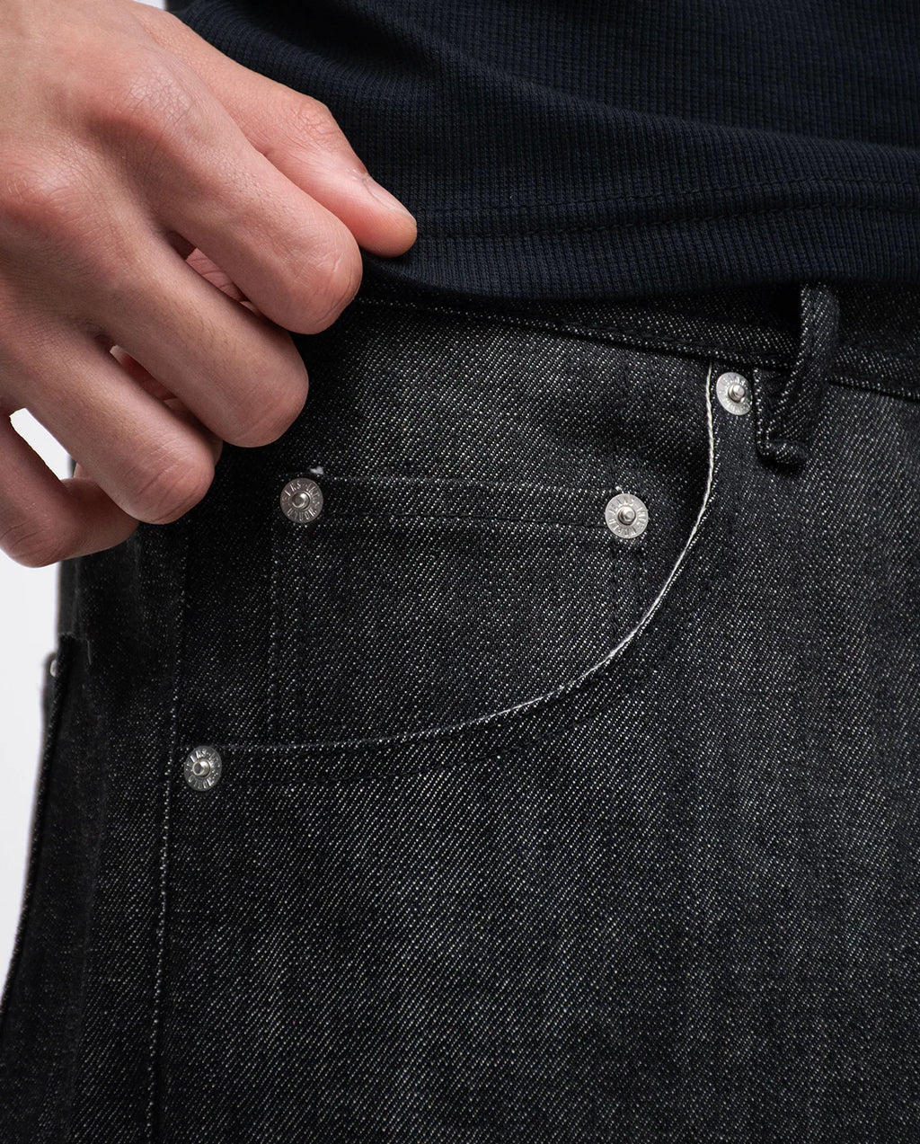 OKAYAMA RAW SELVEDGE BAGGY JEANS
