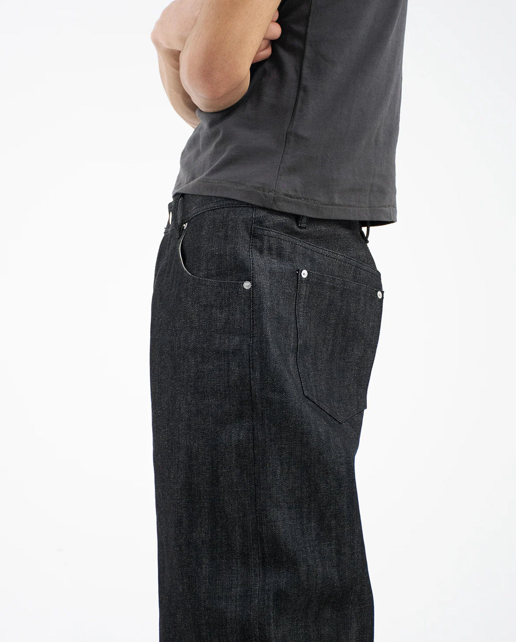 OKAYAMA RAW SELVEDGE BAGGY JEANS